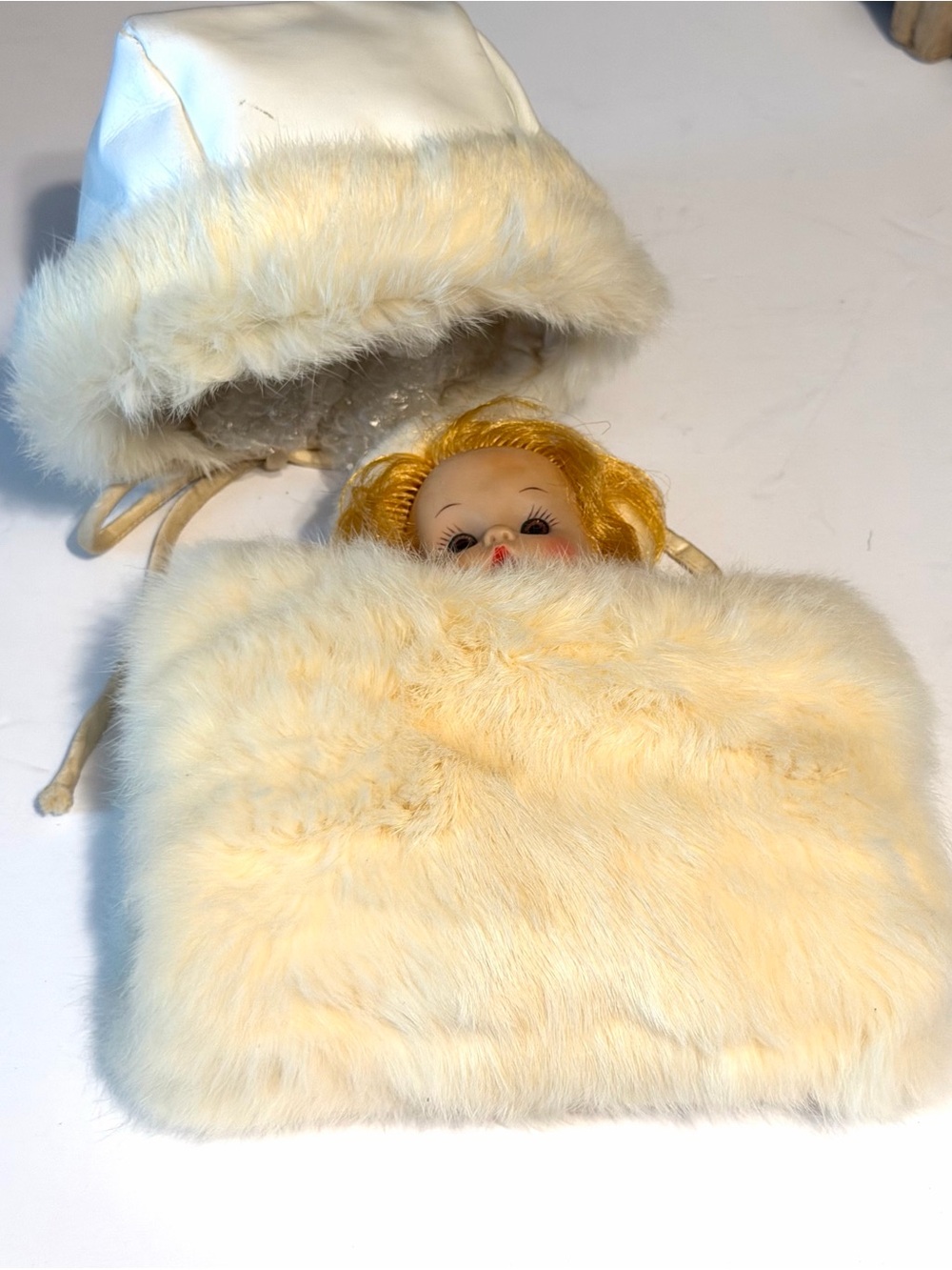 Vintage 1940s 1950s Rabbit Fur Kids Hat And Muff